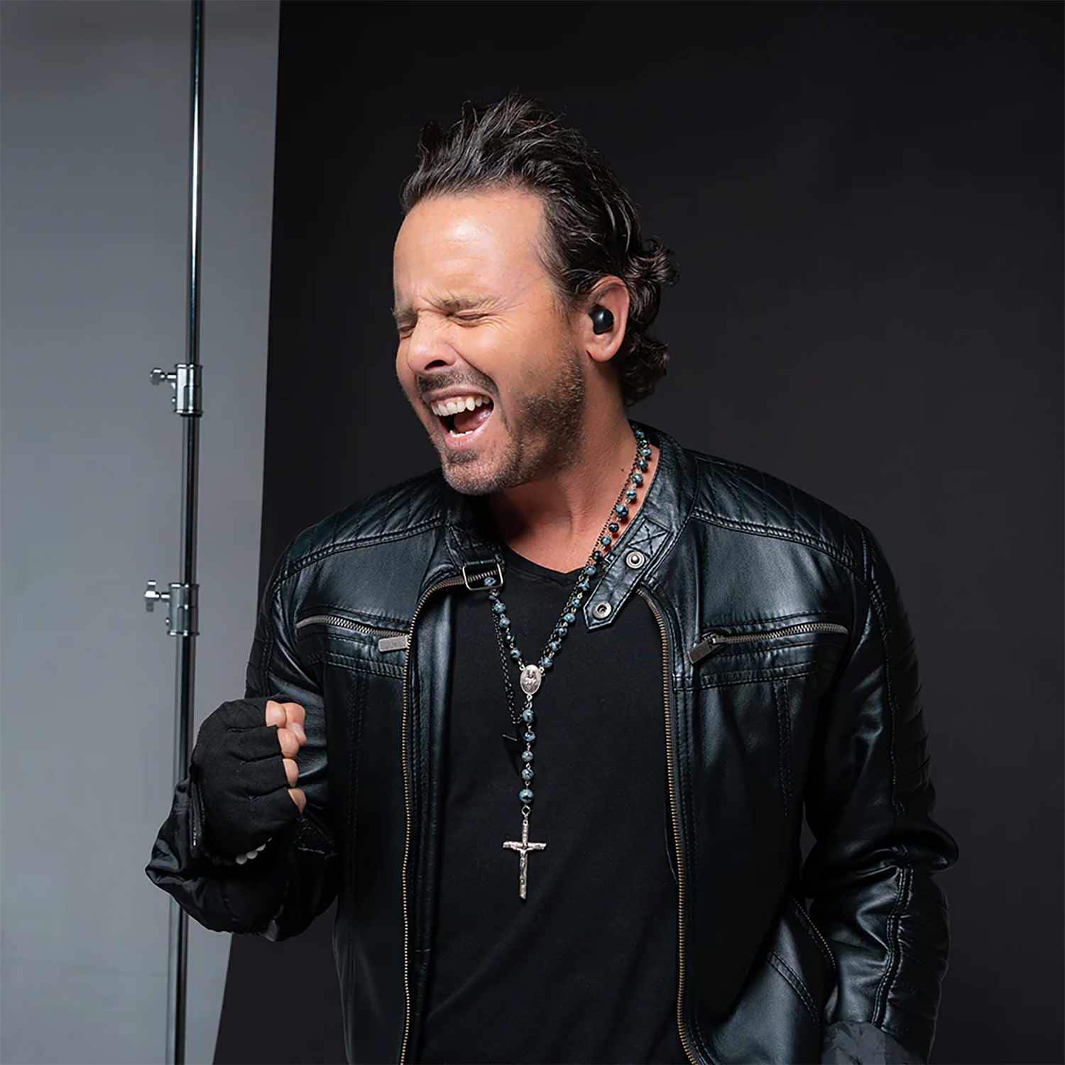 JLab Go Pop True Wireless Earbuds with Active Noise Cancellation Black - GekkoTech