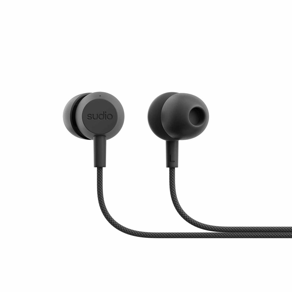 Sudio V3 Wired Earbuds Black - GekkoTech