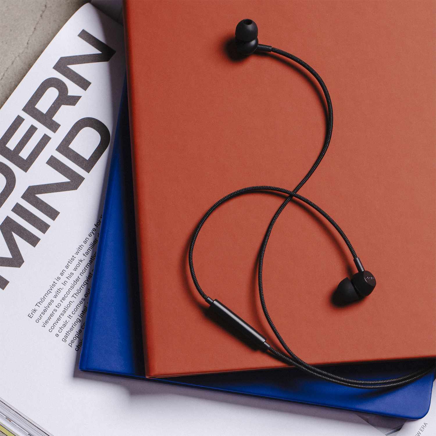 Sudio V3 Wired Earbuds Blue