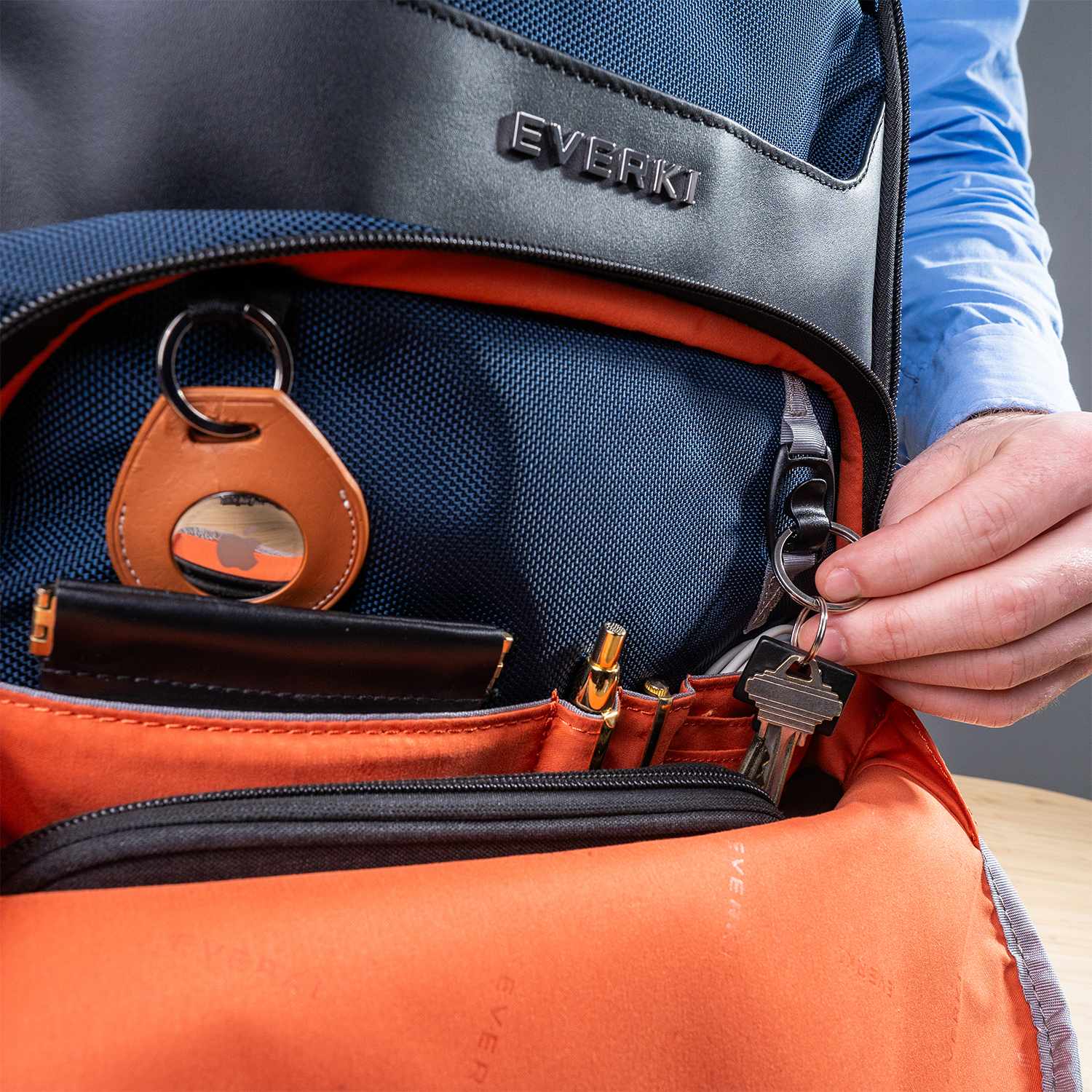 Everki Onyx Laptop Backpack 17.3” Navy