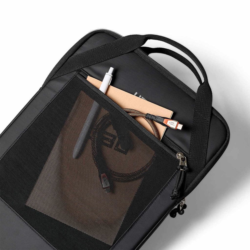 UAG Dryout 16" Utility Laptop Sleeve Black