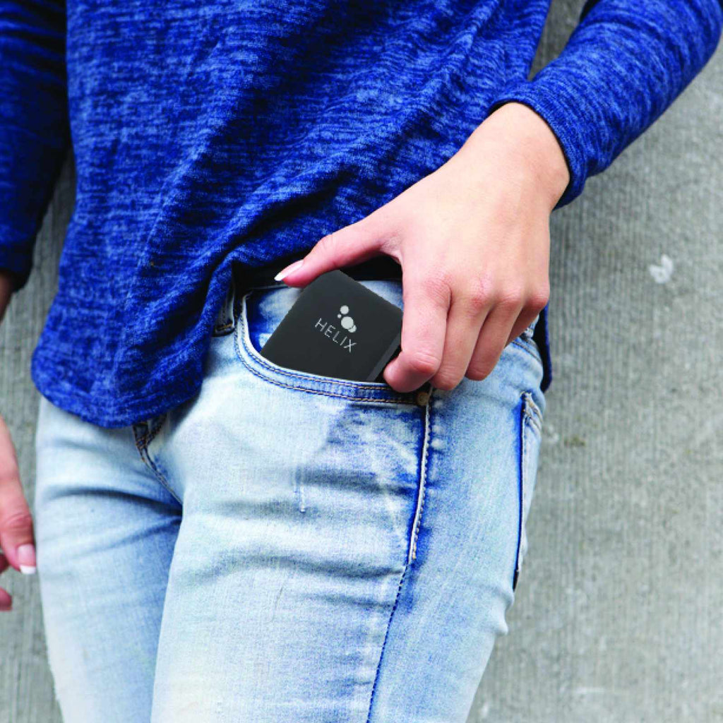Helix/Retrak Power Bank 10000 mAh with USB-C and Dual USB-A Ports Black - GekkoTech